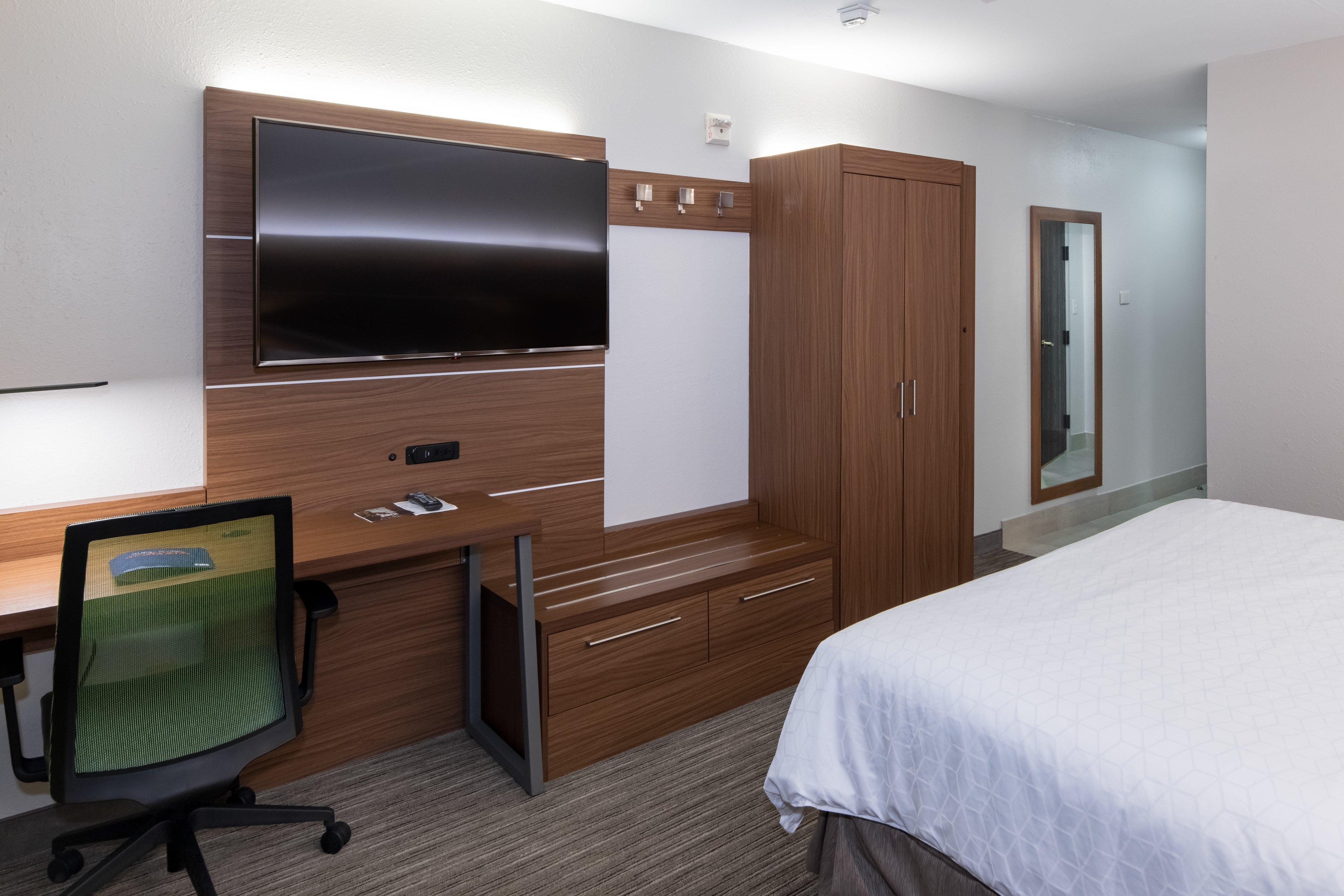 Holiday Inn Express Arlington Interstate 20 Parks Mall By Ihg Exterior photo