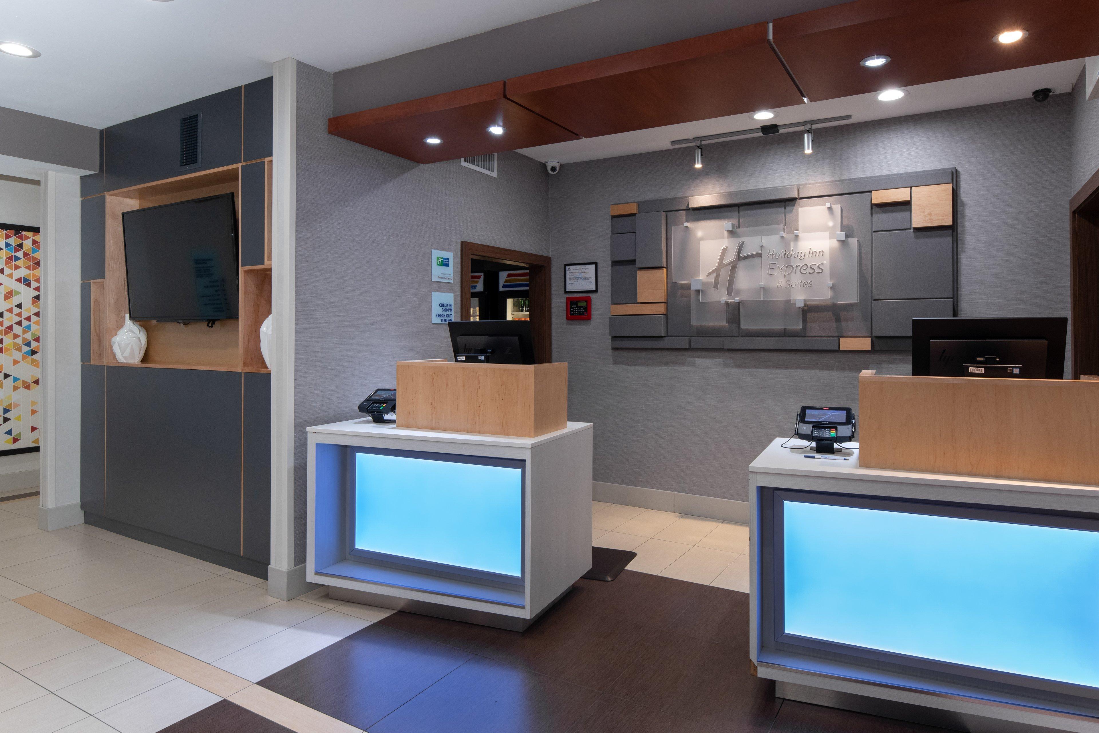 Holiday Inn Express Arlington Interstate 20 Parks Mall By Ihg Exterior photo