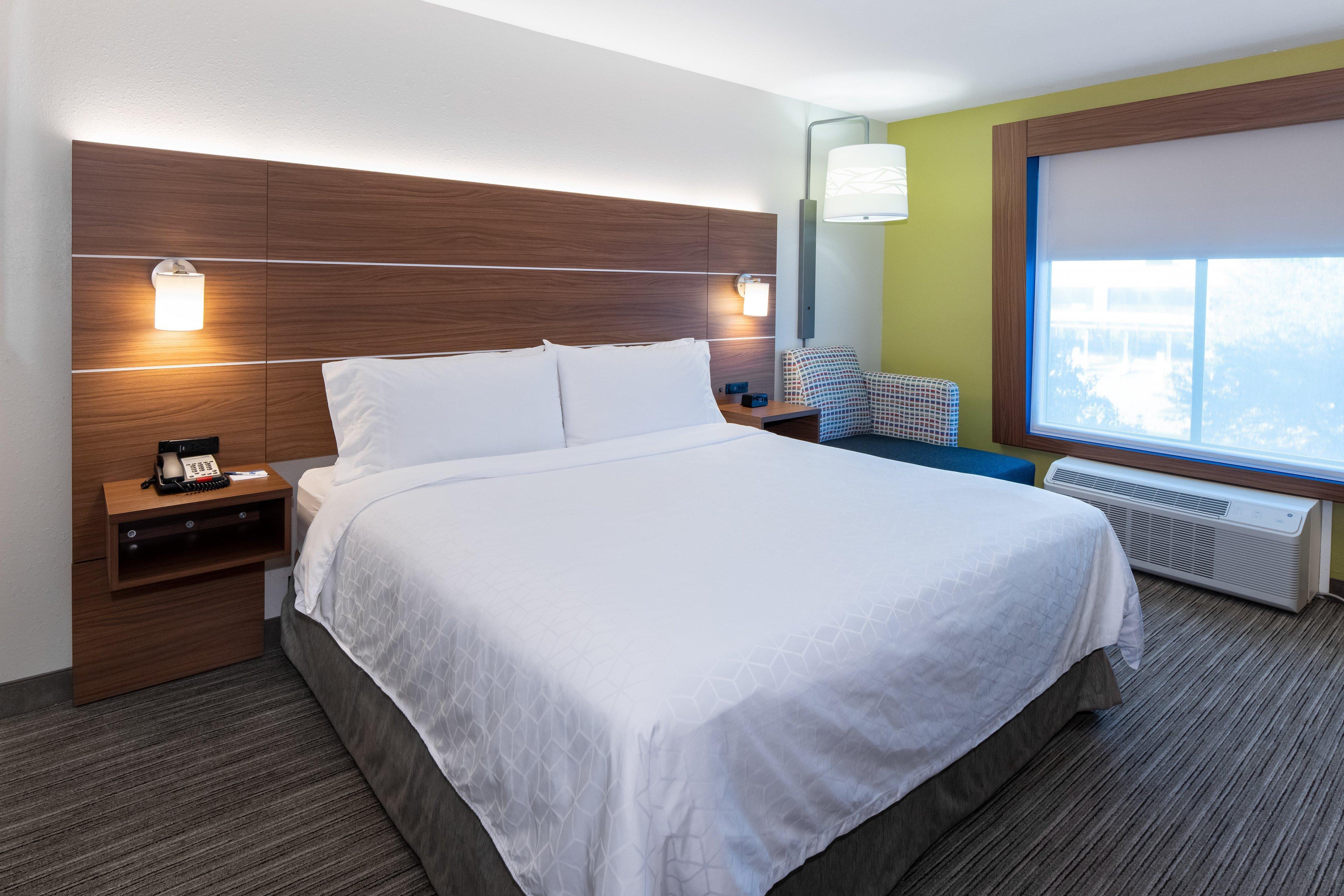 Holiday Inn Express Arlington Interstate 20 Parks Mall By Ihg Exterior photo