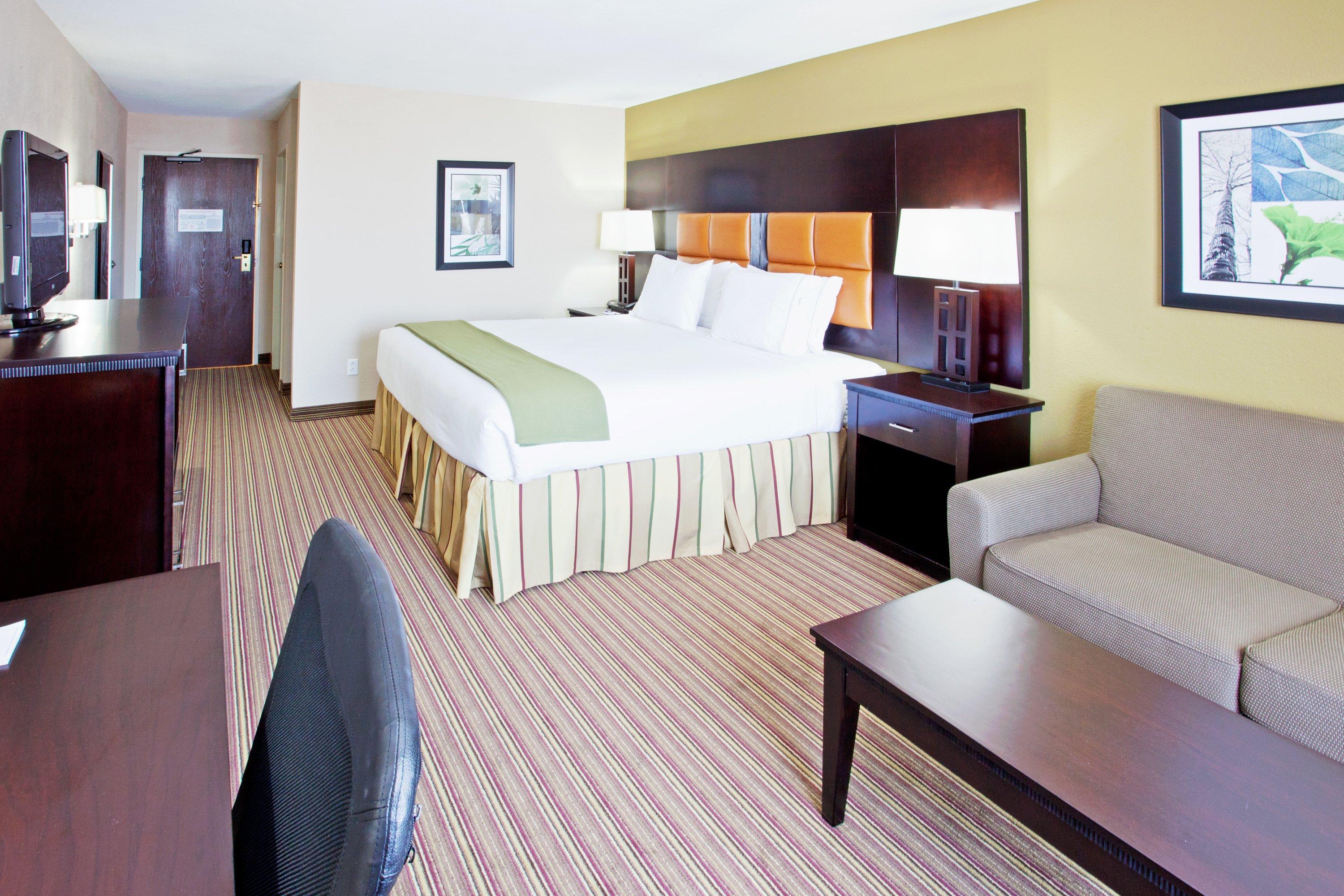 Holiday Inn Express Arlington Interstate 20 Parks Mall By Ihg Exterior photo