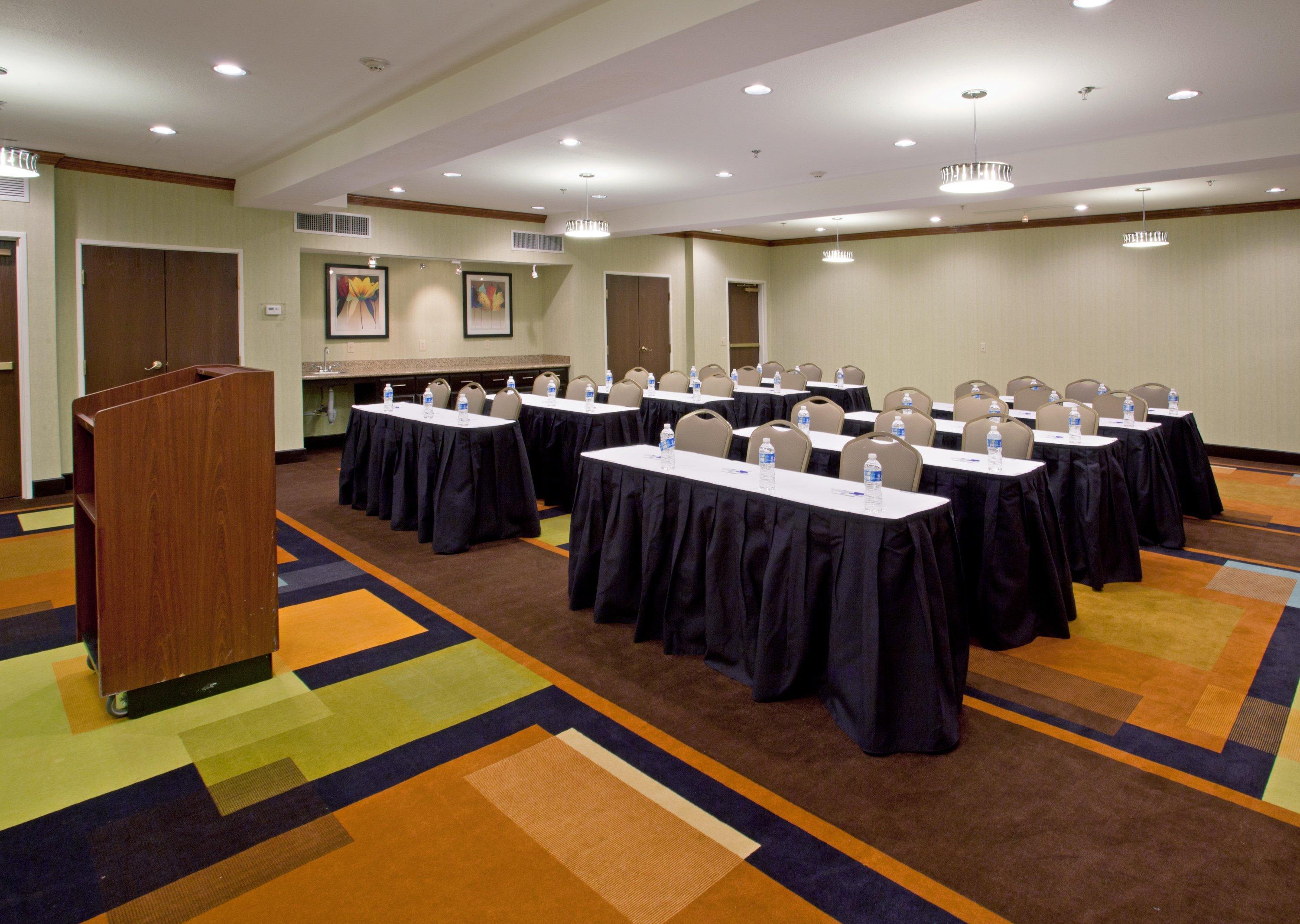 Holiday Inn Express Arlington Interstate 20 Parks Mall By Ihg Exterior photo